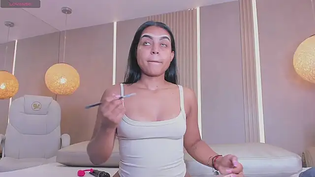 eva lain online show from March 28, 12:04 pm