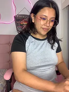 LilithRose  online show from February 20, 12:50 pm