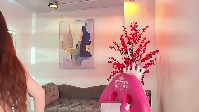 Chloe dolly online show from April 15, 11:44 am