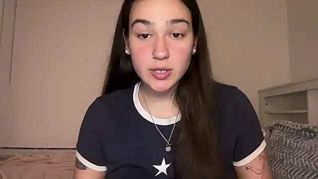 anitayurmoniii online show from July 23, 4:31 am