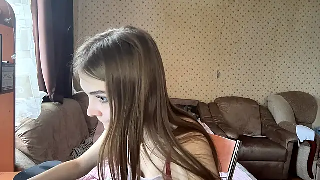 Babysmall girl online show from February 8, 11:47 am