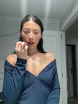 Karmenlovex online show from March 10, 5:50 pm