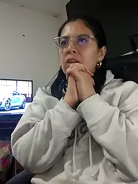 AGATHA SEXX online show from April 1, 9:12 pm