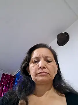 Alexamontiel  online show from March 24, 1:00 am