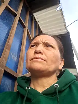 Alexamontiel  online show from March 29, 10:42 pm