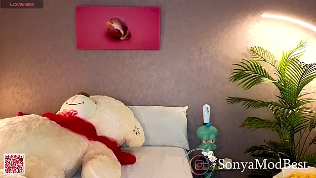 Sonya-Love online show from April 3, 8:07 pm