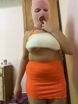 faettaa online show from February 17, 10:47 am