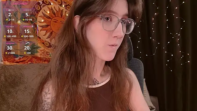 lolami  online show from February 27, 6:13 am