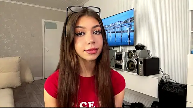 You Club Winx online show from March 14, 11:33 am