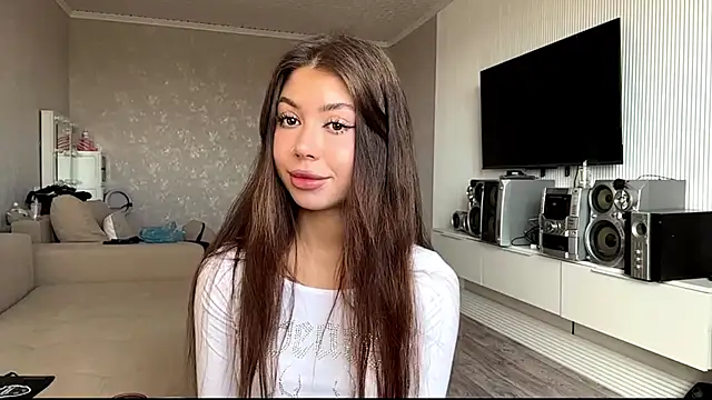 You Club Winx online show from April 11, 7:25 am