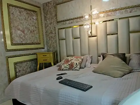 Veronica hottie online show from February 26, 1:32 pm