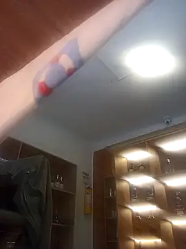 eva vidal  online show from April 28, 4:33 pm