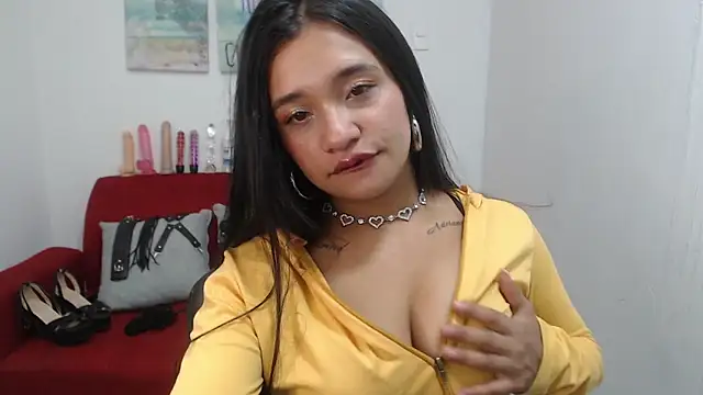melodyprettykitty online show from February 20, 2:40 pm
