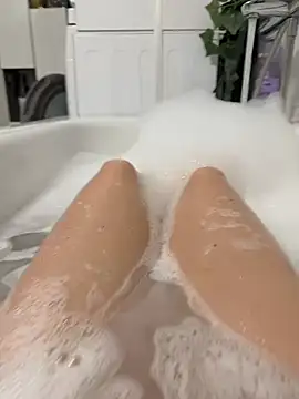 Ninimaus online show from April 10, 7:53 pm