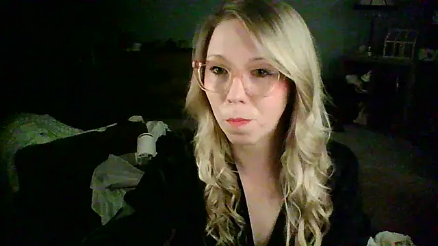 NikkiB653466 online show from February 19, 12:10 am