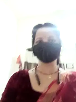 karishma Bhabhi online show from April 17, 11:45 am