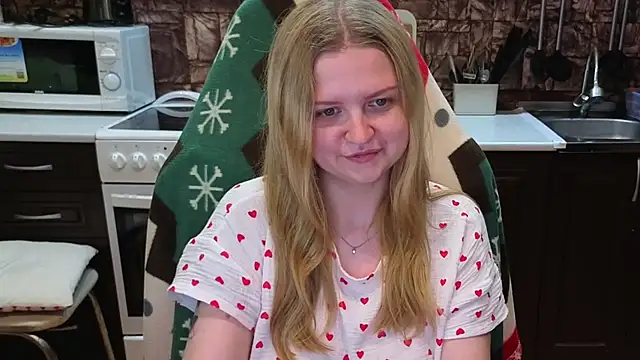 AnitaXVine online show from July 13, 7:14 pm