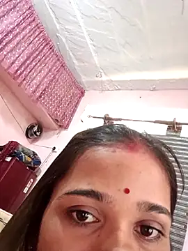 Deepjakolirr online show from May 6, 2:04 am