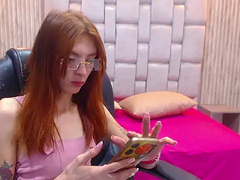 barby jones25 online show from April 7, 2:41 pm