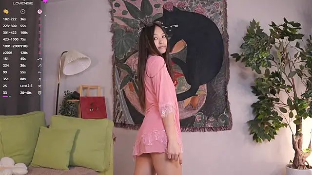 JanelBitther online show from April 16, 8:19 pm