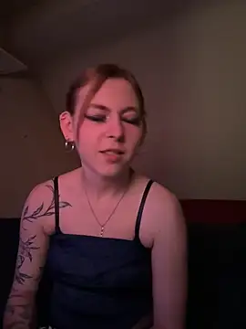 Milli-Kiss online show from April 14, 2:06 pm