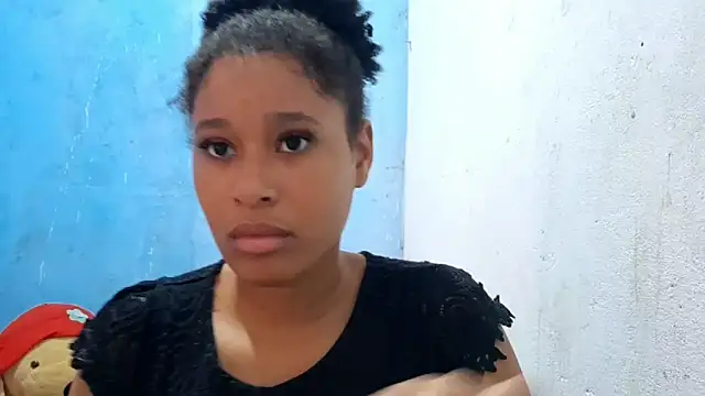 MadelynStamant online show from March 31, 2:39 pm