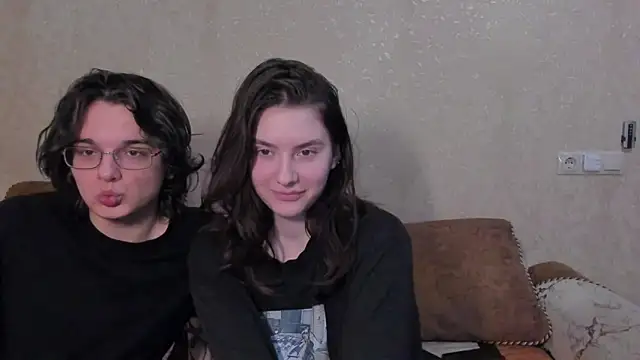 love lina muuur online show from February 20, 10:28 am