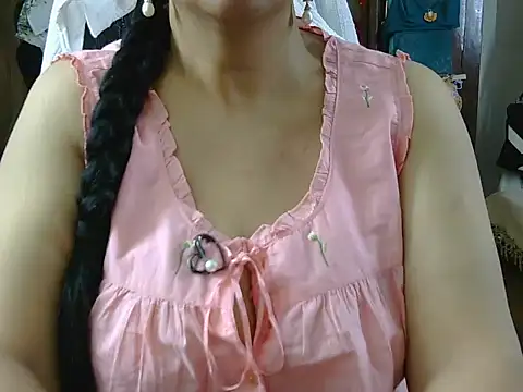 Hot Sonniyaa online show from April 13, 5:58 pm