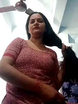 Anushka Singh0 online show from March 15, 8:05 am