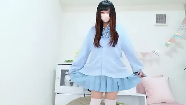 momone peach online show from February 27, 3:56 pm