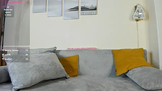 VelvetVoltage online show from February 24, 11:03 pm