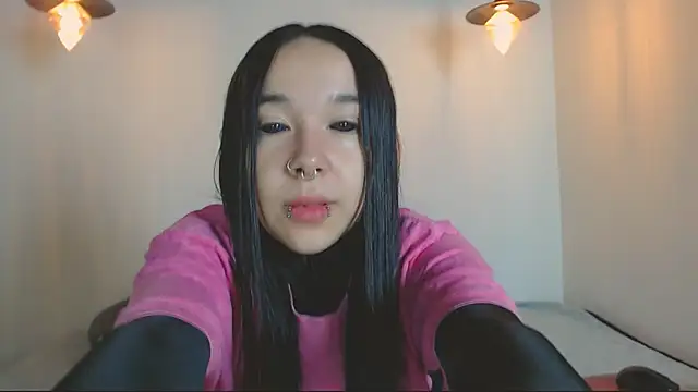 alien eyes09 online show from April 11, 2:28 am