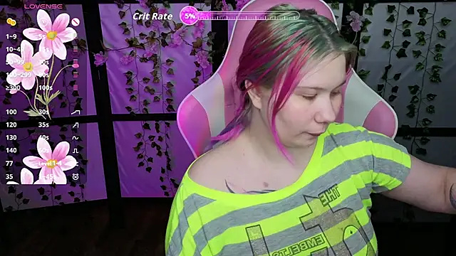 kitsune little online show from March 30, 10:42 pm