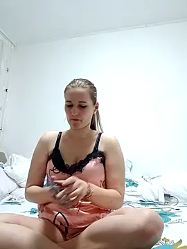 Bigtitslala online show from March 1, 7:02 pm