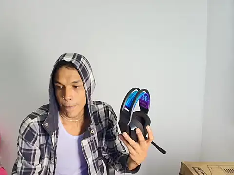 DollsKiara online show from April 17, 10:34 pm