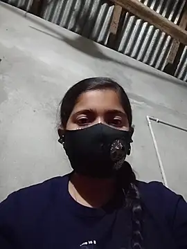 tanisha-me online show from February 13, 1:57 pm