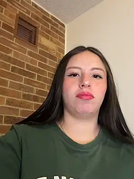 Sofi Collinss online show from March 26, 10:55 pm