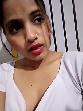 samayra1144 online show from March 29, 9:19 am