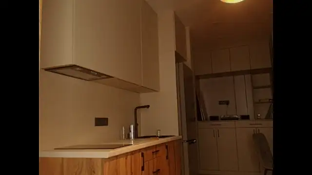 lilly sweeet online show from February 25, 5:17 am