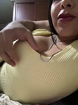 Valentinacouple online show from March 27, 11:16 pm