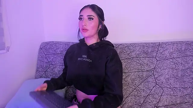 Kattengel  online show from March 5, 1:23 am