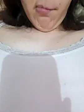 Snapshot of Hayna-84 chatting on February 24, 7:45 pm Hayna-84 online show from February 24, 7:45 pm