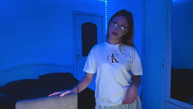 Stefifany online show from February 24, 2:38 pm