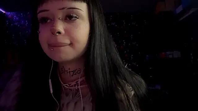 Luna Sohotti online show from February 21, 3:57 pm