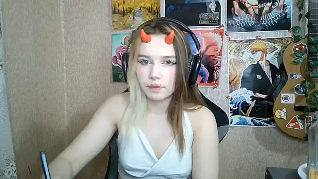 MilaTyan online show from April 18, 5:15 pm