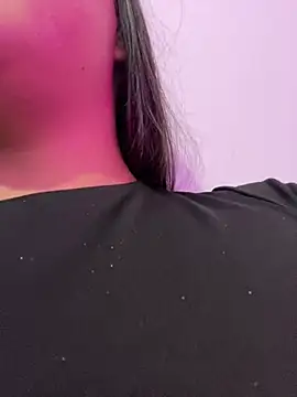 I Samanthaa online show from February 21, 6:47 am