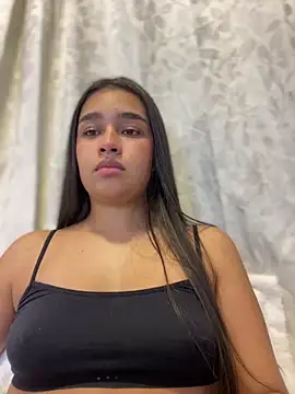 I Samanthaa online show from March 5, 3:35 am