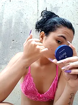 Little-Pussy19 online show from March 2, 1:18 pm