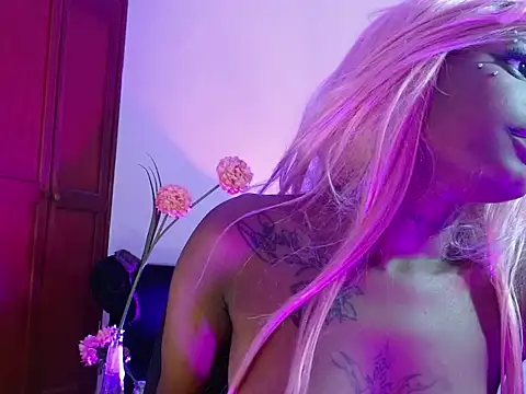 vickycat x online show from March 21, 8:19 am