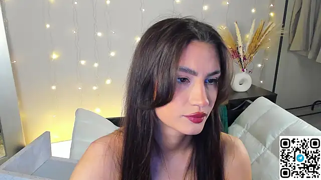 Adele Lanea online show from April 13, 7:53 am